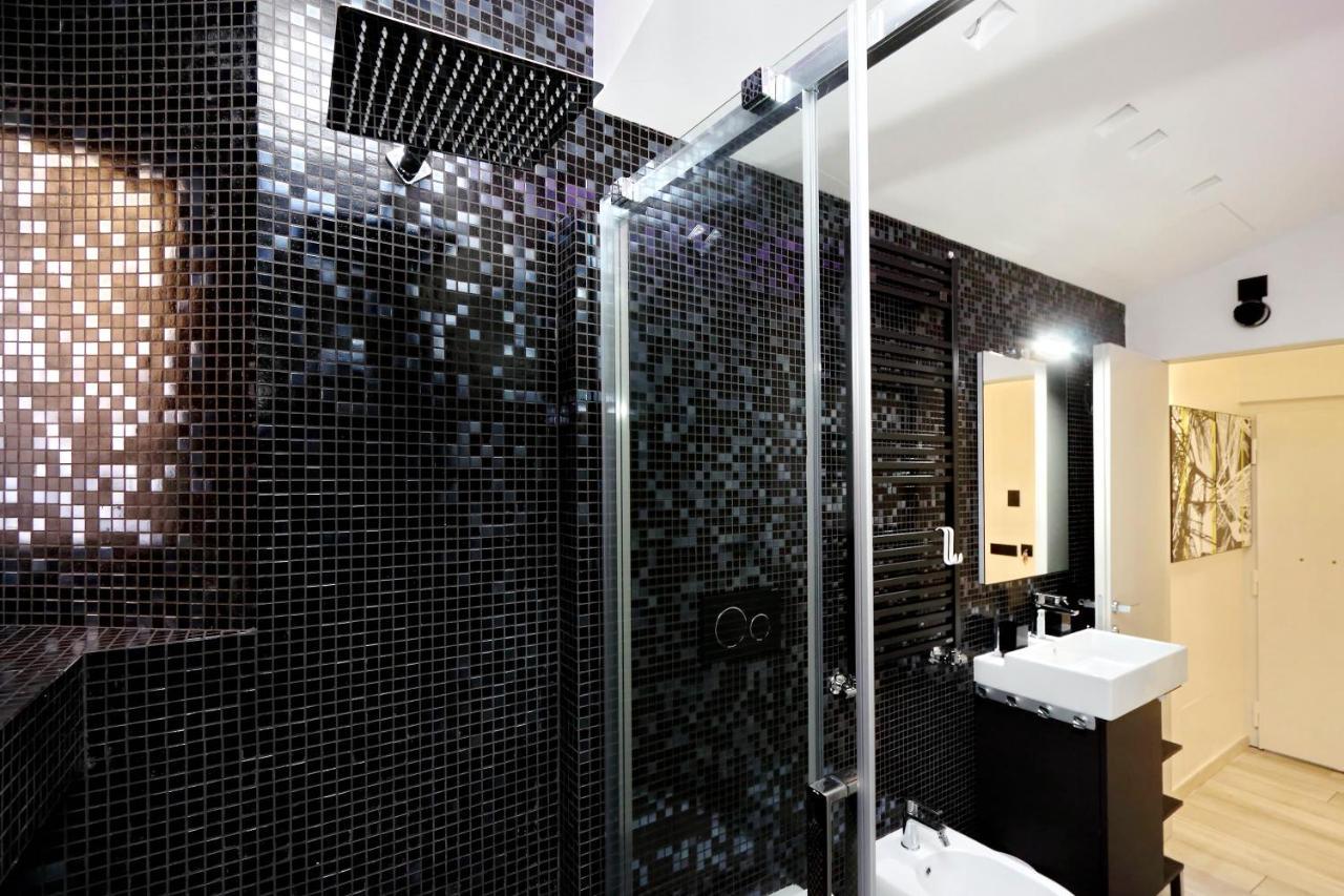 Apartment Diamond Rom